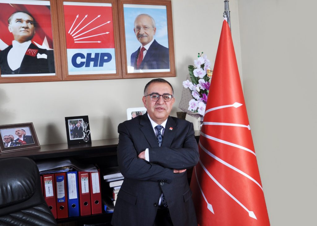 CHP Van İl Başkanı İstifa Etti!