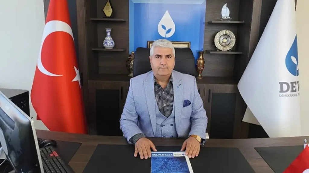 DEVA Partisi Erciş İlçe Başkanı Macit’ten Büyükşehir Belediyesine Karla Mücadele Soruları